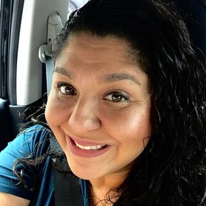 Meet your Posher, Angela